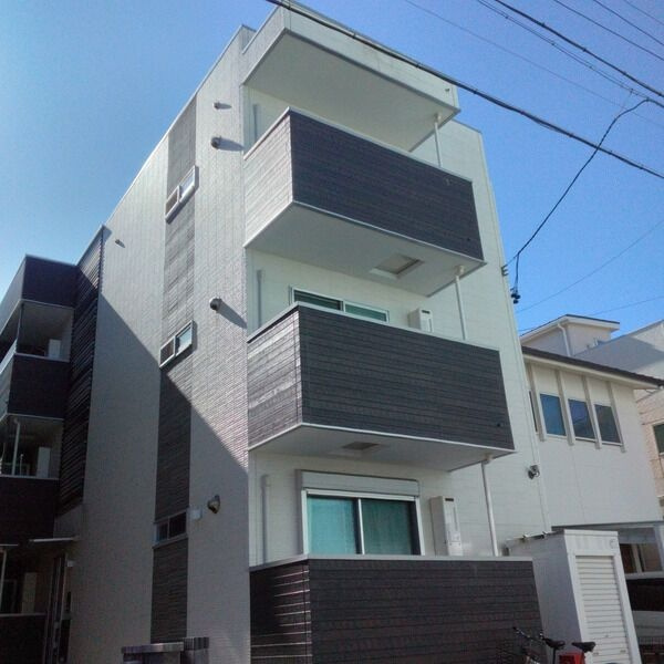 MOVE生駒WESTの外観