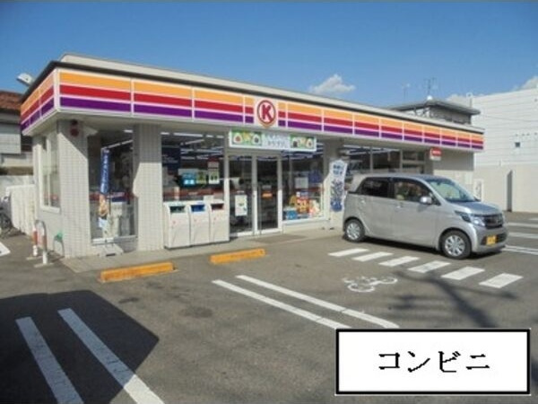 オウルージュ鶴里駅前
