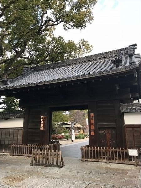 エルスタンザ徳川の周辺