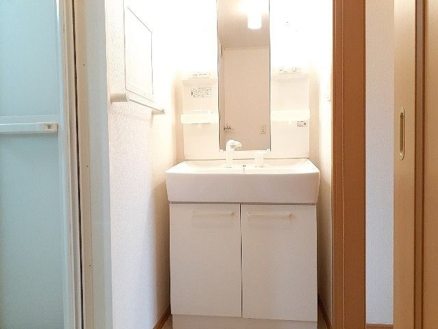 プロムナード　ハイネの洗面所