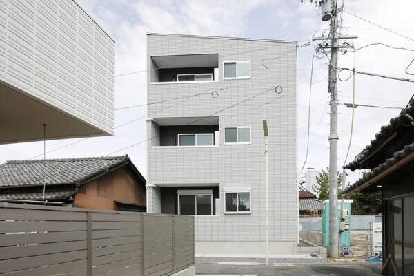 Yuzuriha名駅西の外観