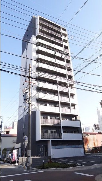 グランパークタワーの外観