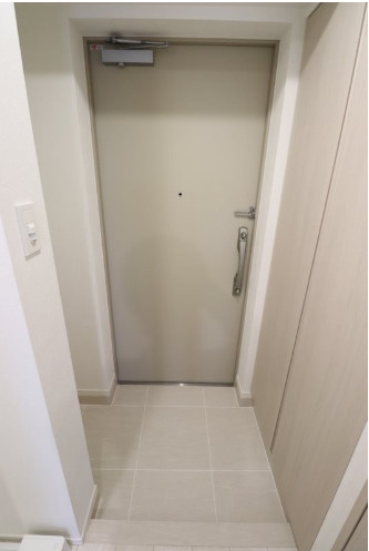 ジェノヴィア鐘ヶ淵の玄関