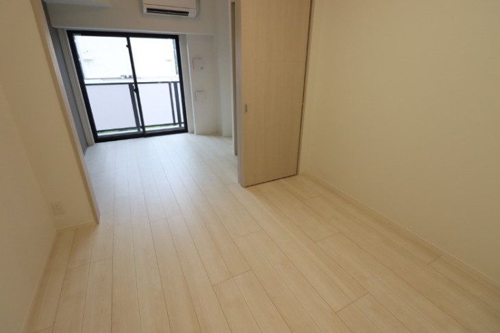 ジェノヴィア鐘ヶ淵の居間・リビング