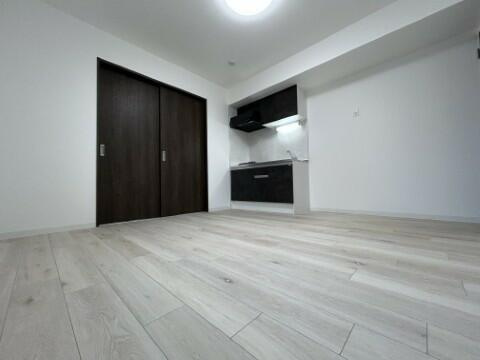 メゾンヤナギカゲの居間・リビング