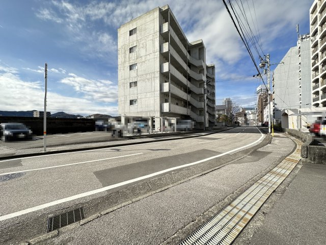 calm.esⅡの外観