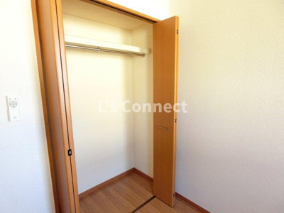 【収納】 | ラ・ヴィ | クローゼットでお荷物もすっきり収納。