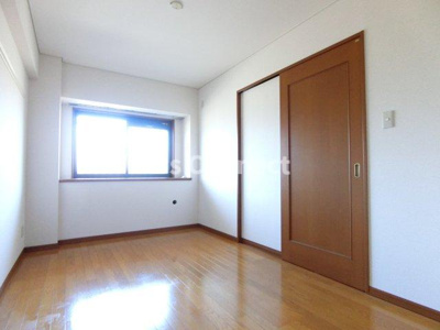 【その他】 | レジェンダ泉中央 | 独立した洋室は寝室として使えます。