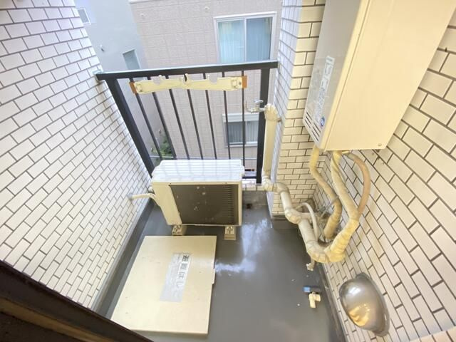 ＪＬＢグランエクリュ上野桜木のバルコニー