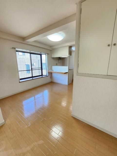 ＪＬＢグランエクリュ上野桜木の寝室