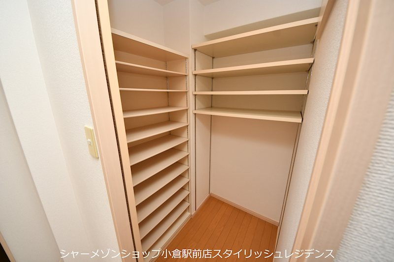 SQUARE152の収納