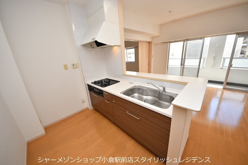 SQUARE152のキッチン