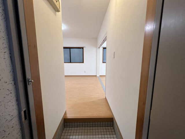 メゾン内藤の玄関