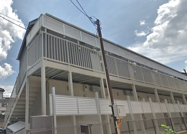 グランテラス中河原の外観