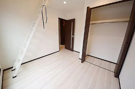 グランテラス中河原の居間・リビング