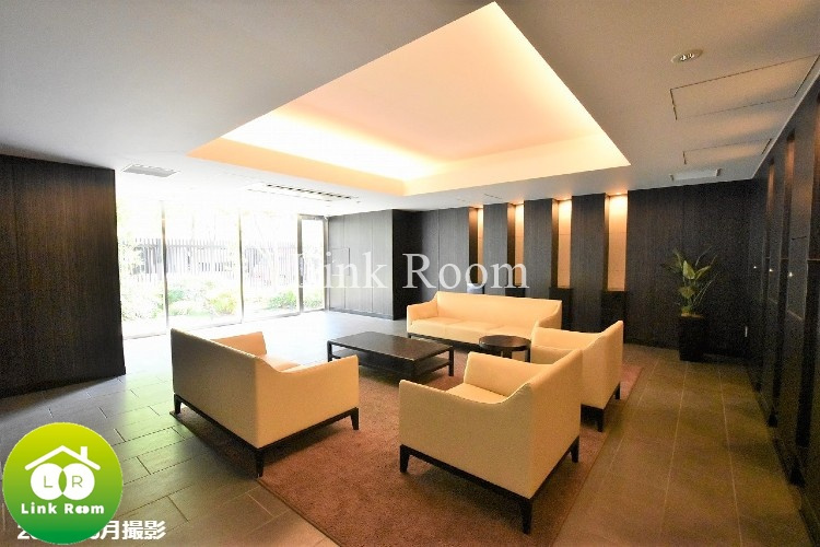 ザ・グランアルト錦糸町のロビー