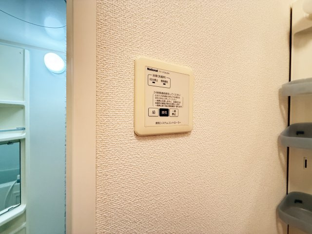 レセンテ高埇の玄関