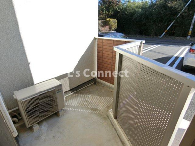 【バルコニー】 | セッジフィールド桜ノ目 | 晴れた日には洗濯物もたくさん干せます。