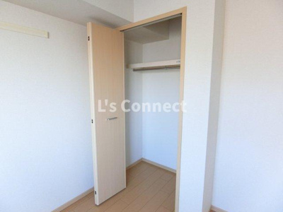 【設備】 | セッジフィールド桜ノ目 | 洋室にもクローゼット付き。