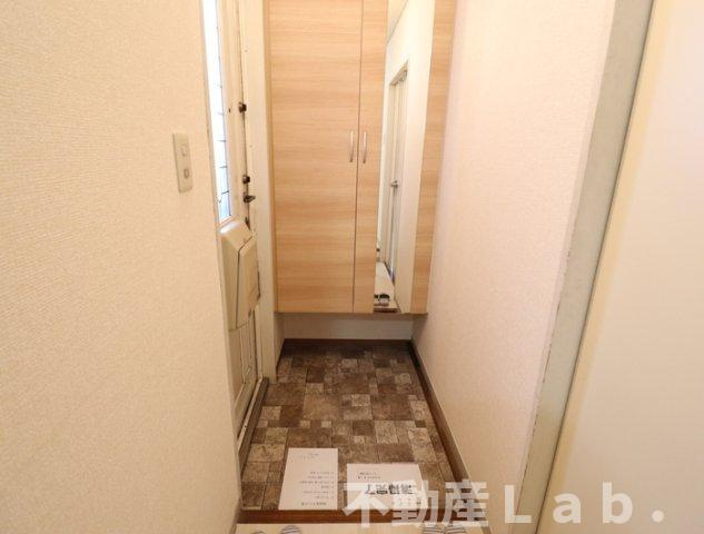 セジュールＨｉｒｏ　A棟の玄関