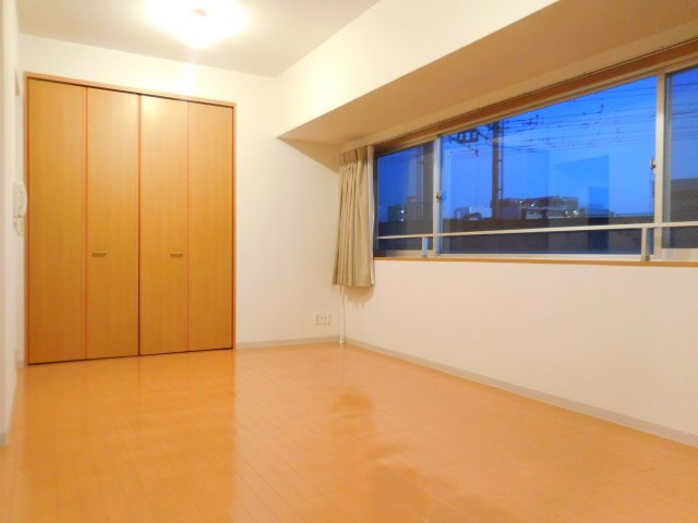 高槻市紺屋町の賃貸マンションの内装