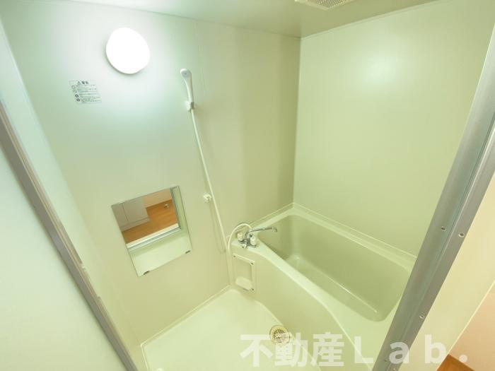 ユニフレックス南高江の浴室