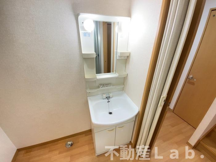 ユニフレックス南高江の洗面所