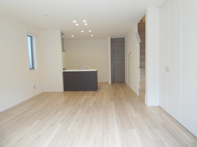 北烏山メゾンの居間・リビング