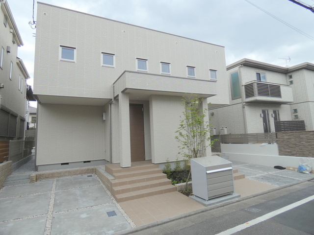 北烏山メゾンのエントランス