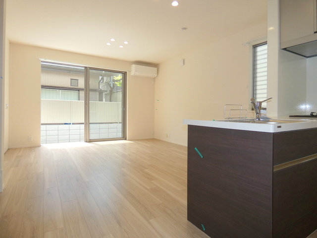 北烏山メゾンの居間・リビング