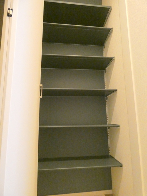 北烏山メゾンの玄関