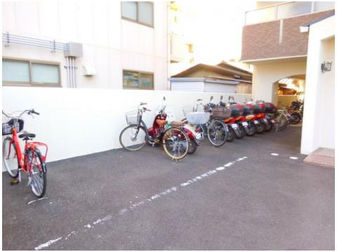 UIサンライズのエントランス