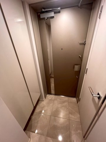 ルフォンプログレ本郷三丁目の玄関