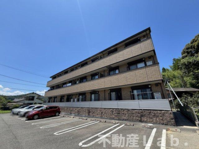 グランソレイユ　A棟の外観
