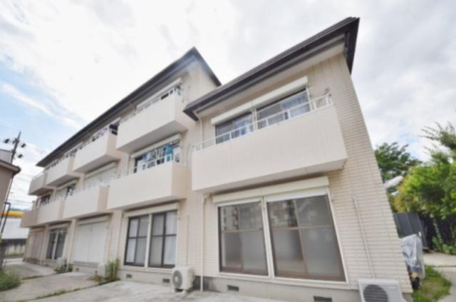 シェソワの外観