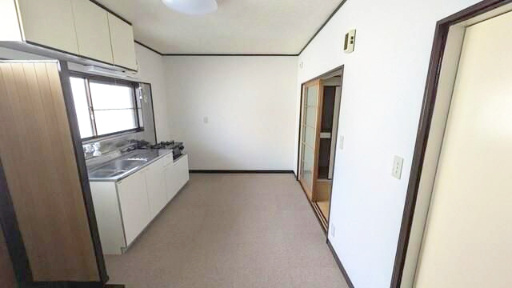 司ハイツの内装