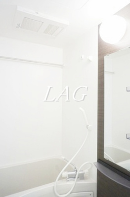 【浴室】 | リブリ・グリュ アンレーヴ | お風呂です。