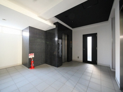 【玄関】 | パウゼドーム前