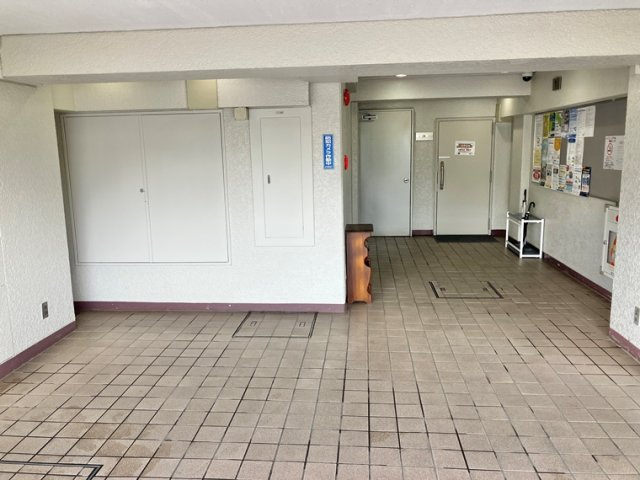 大船第参パークタウンＦ棟のロビー