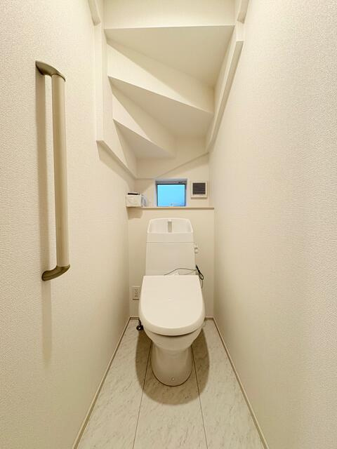 ハートフルタウン宇都宮市御幸ヶ原１０番　新築一戸建てのトイレ