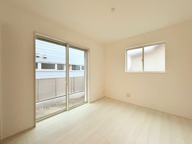 ハートフルタウン宇都宮市御幸ヶ原１０番　新築一戸建ての洋室