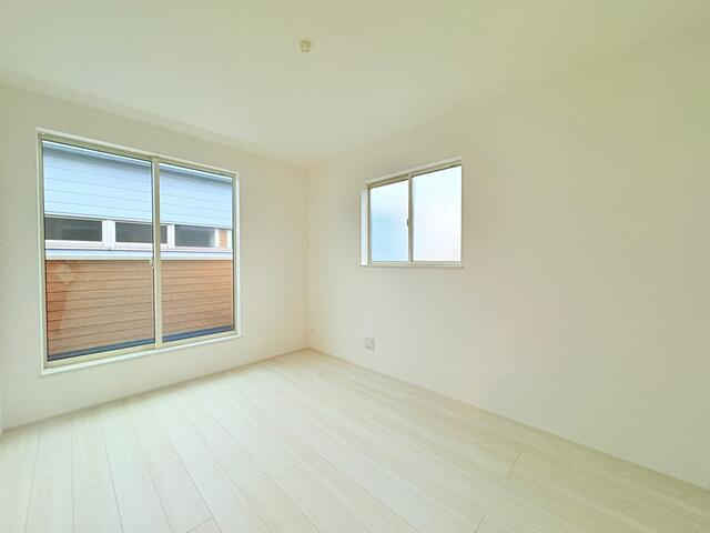 ハートフルタウン宇都宮市御幸ヶ原１０番　新築一戸建ての洋室