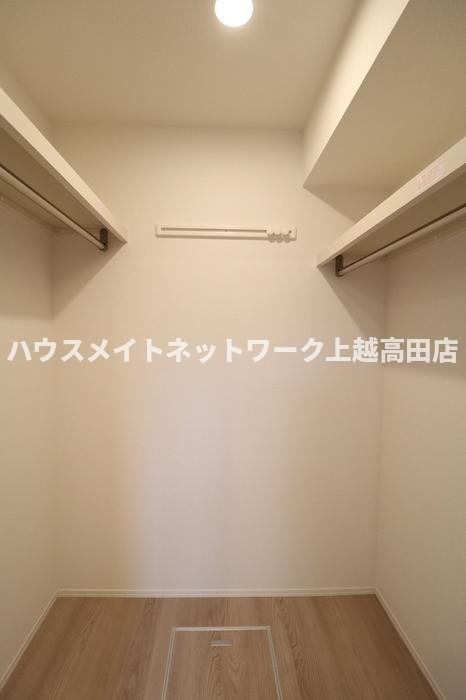 キャトル・セゾンの収納|ウォークインクローゼット