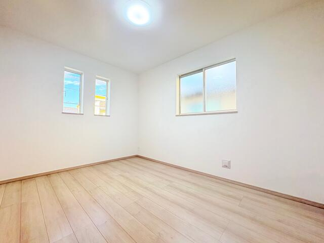 ハートフルタウン東武江曽島駅2期　新築一戸建ての洋室