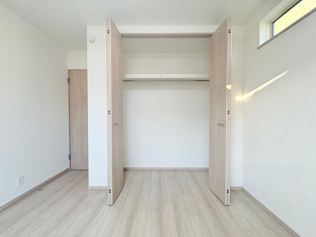 ハートフルタウン東武江曽島駅2期　新築一戸建ての収納