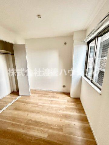 レジデンスデュオ江坂の寝室