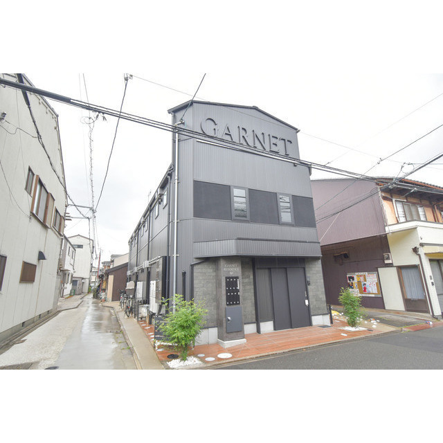 GARNET RESIDENCE 東寺