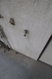 室外洗濯機置場