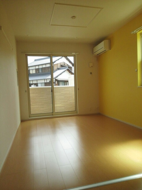 メゾン　ド　シフォンの居間・リビング