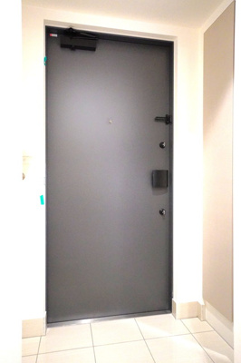 【玄関】 | アーバネックス蔵前レジデンス | ※写真は同タイプ住戸です。